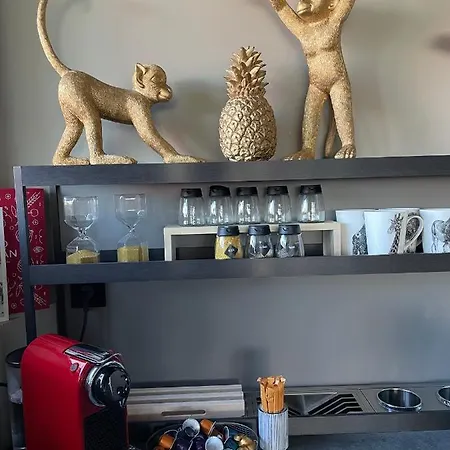 Stylovy Loft S Ohromnou Terasou 브라티슬라바